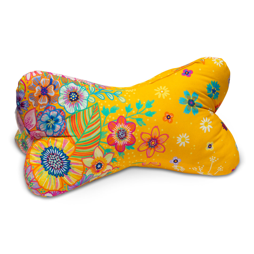 Leseknochen Blumenmeer Gelb – ergonomisches Lesekissen im Design von Bine Brändle