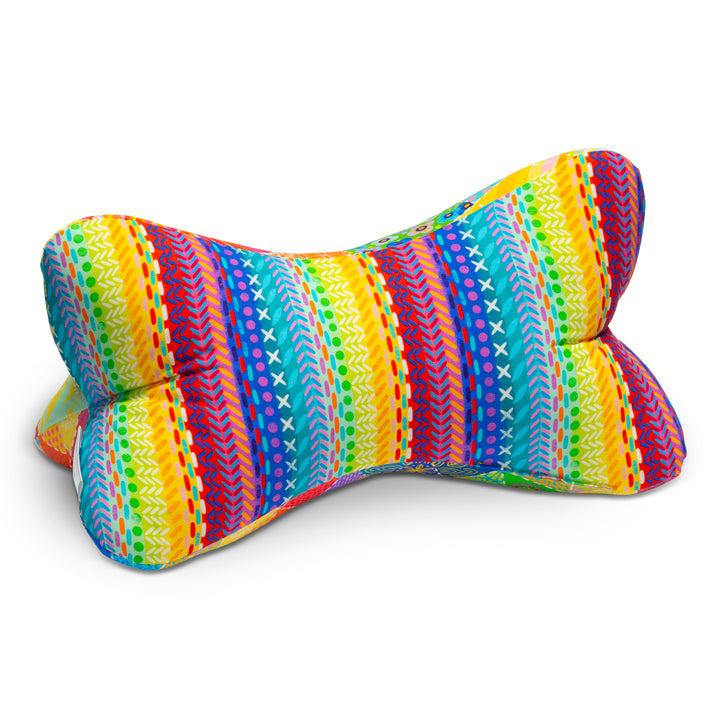 Leseknochen Patchwork Regenbogen 🌈 – ergonomisches Lesekissen im Design von Bine Brändle