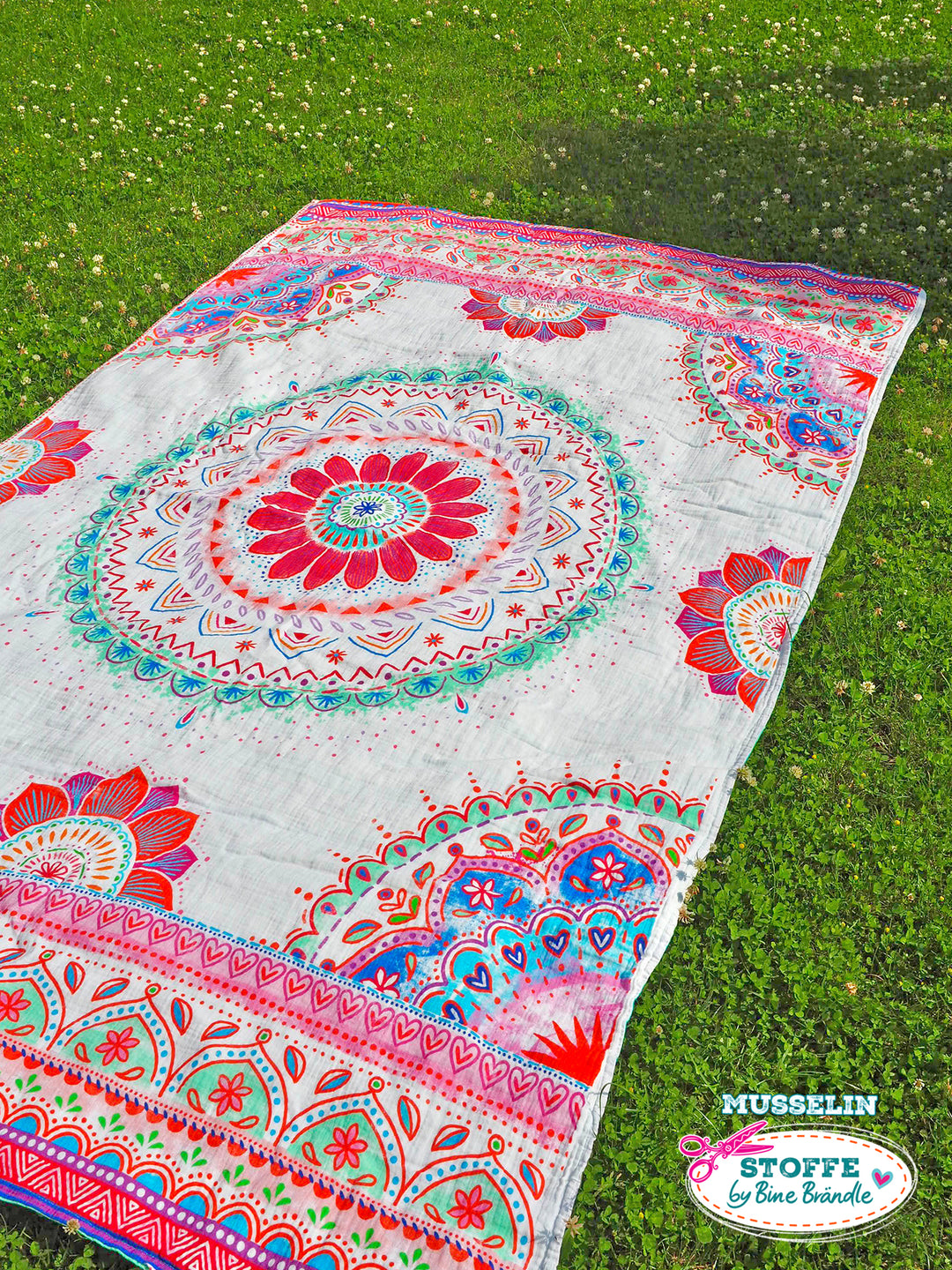 Mandalas weiß-rot – Stoff