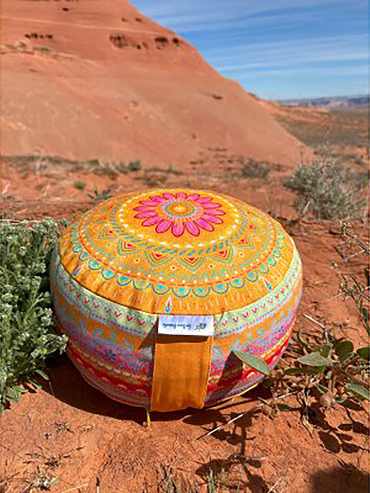 Yogakissen – Mandala Sonnentag