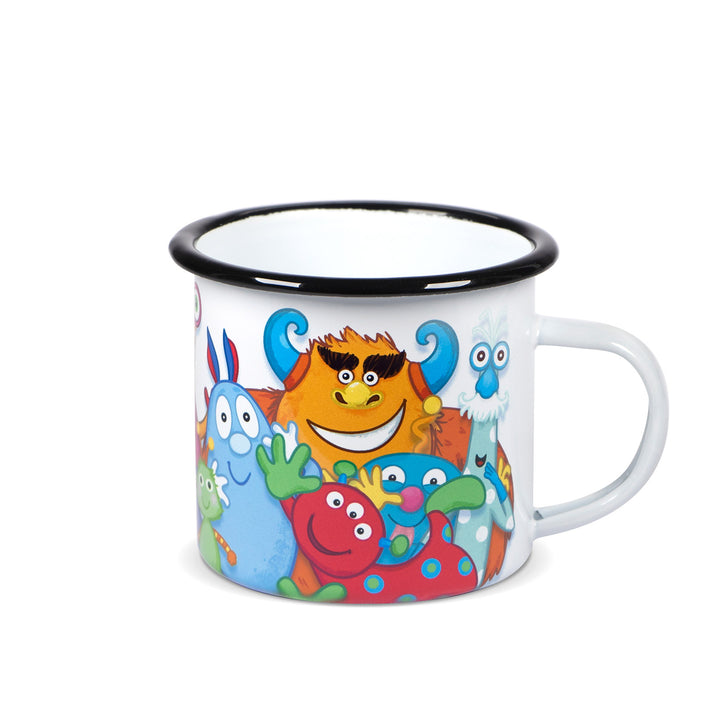 Emaillebecher mit schwarzem Rand und weißem Henkel, Motiv zeigt eine fröhliche Monstergruppe der Serie „Meine kleinen Monster“.